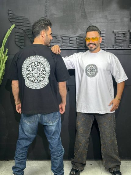 طرح سنتی رو پارچه ماکان