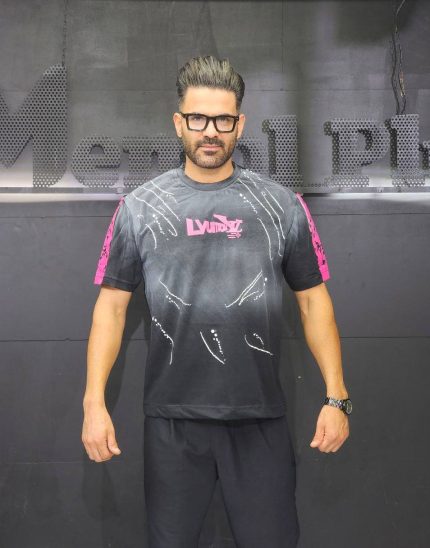 تیشرت کاستوم مشکی صورتی